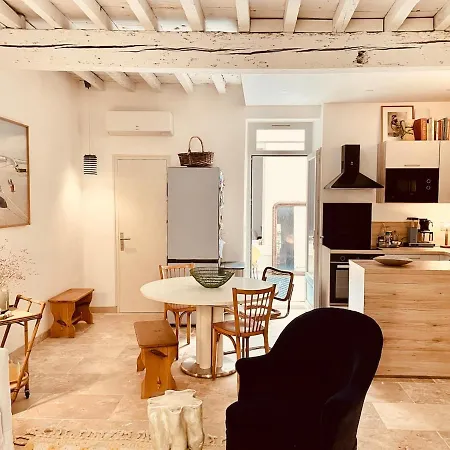 L'impasse Maison Arenes Ferienhaus *